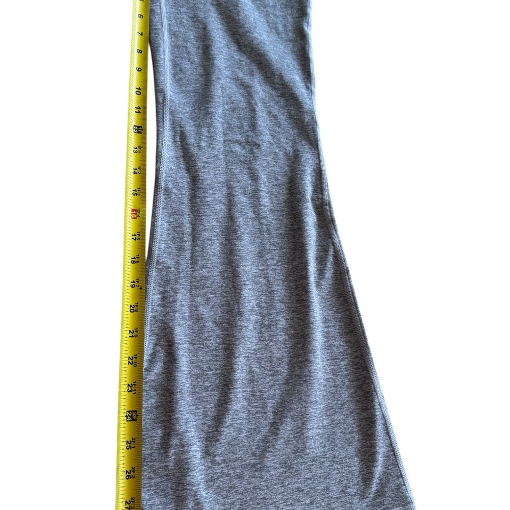 Offline by Aerie The Hugger Fold-over Flare Hi-Rise Pant Size L - Picture 9 of 9